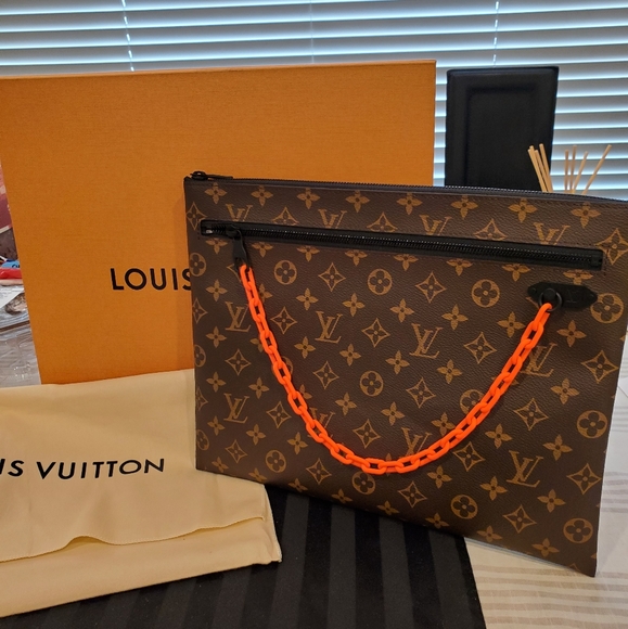 Louis Vuitton Handbags - 💕Traded💕Louis Vuitton Virgil Abloh A4 Pouch